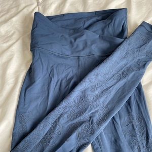 Lululemon Wunder Under special edition - velvet
